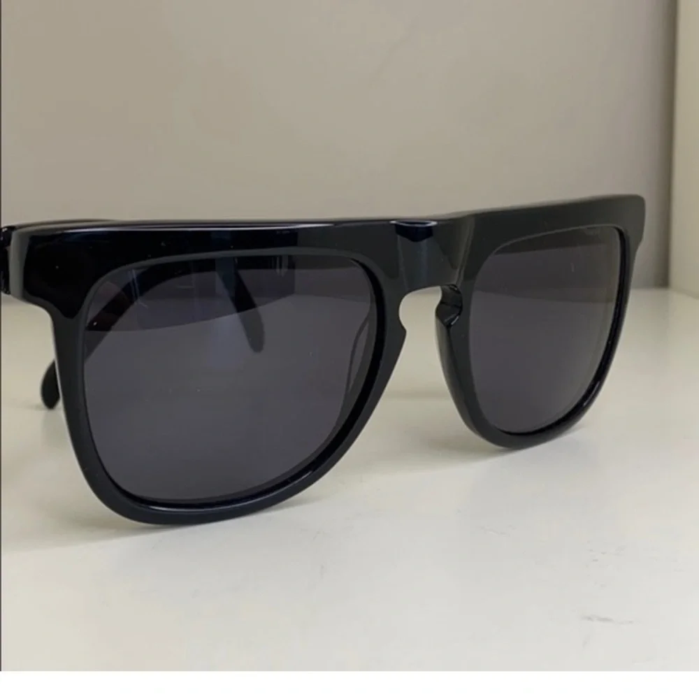Komono sunglasses Bennet glossy black NEW square